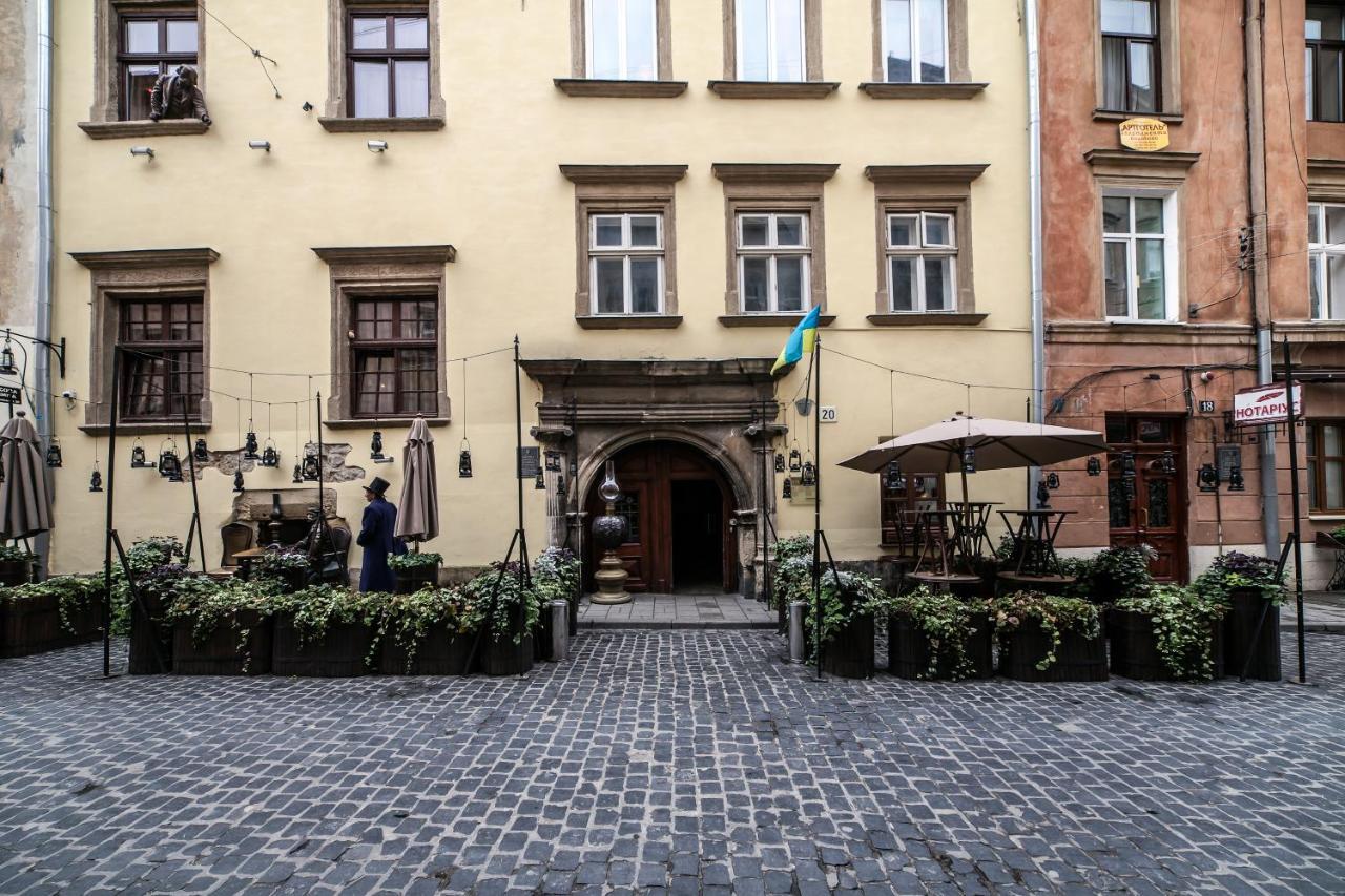 Apartment on Virmens`ka Street Lviv Buitenkant foto