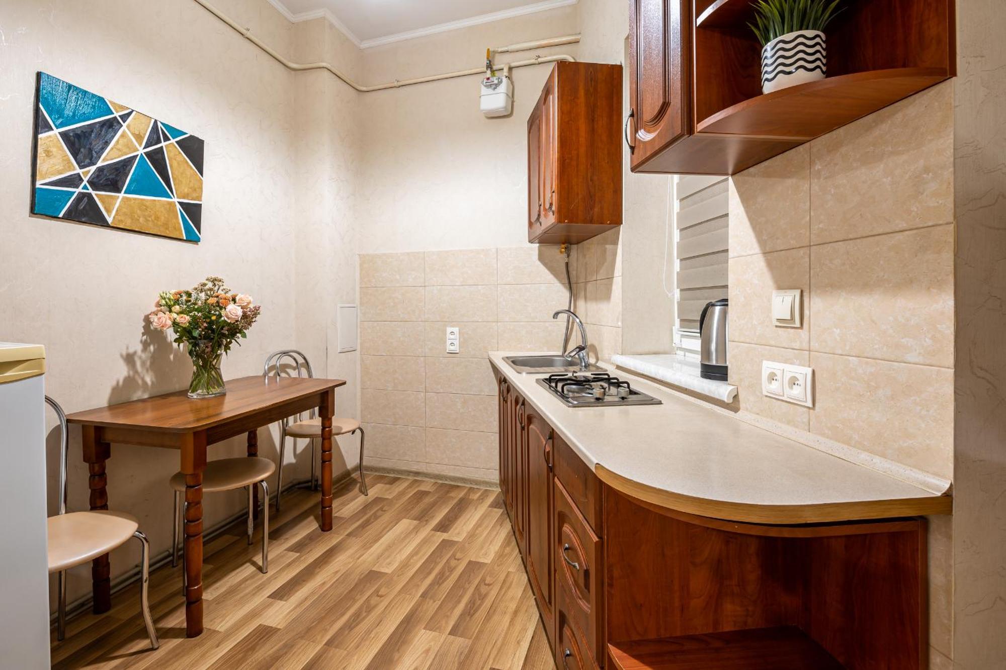 Apartment on Virmens`ka Street Lviv Buitenkant foto